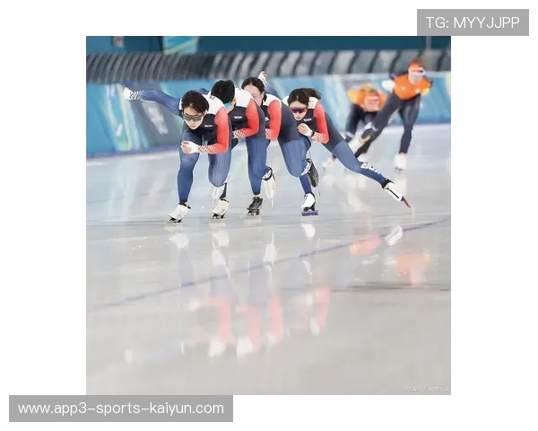 国际短道速滑巡回赛在社区举办少儿冰上普及周